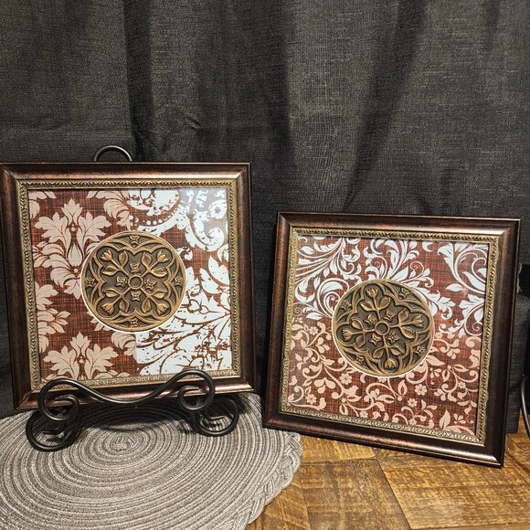 Wall Decor - Picture 1 of 8